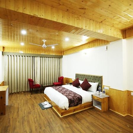 Blossom Hill Retreat Hotel Manāli Esterno foto